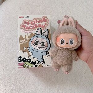 Labubu Exciting Macaron Toffee